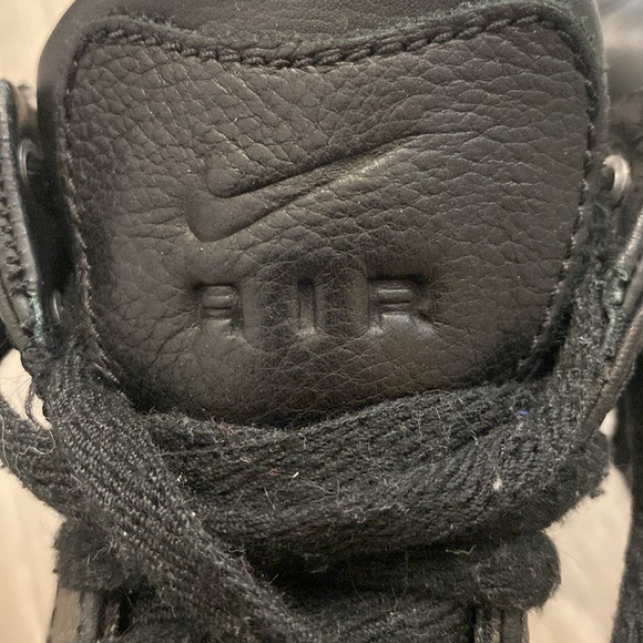 Nike ACG waterproof leather boots “Conditions Gear” Size 5Y UGC - Picture 5 of 6